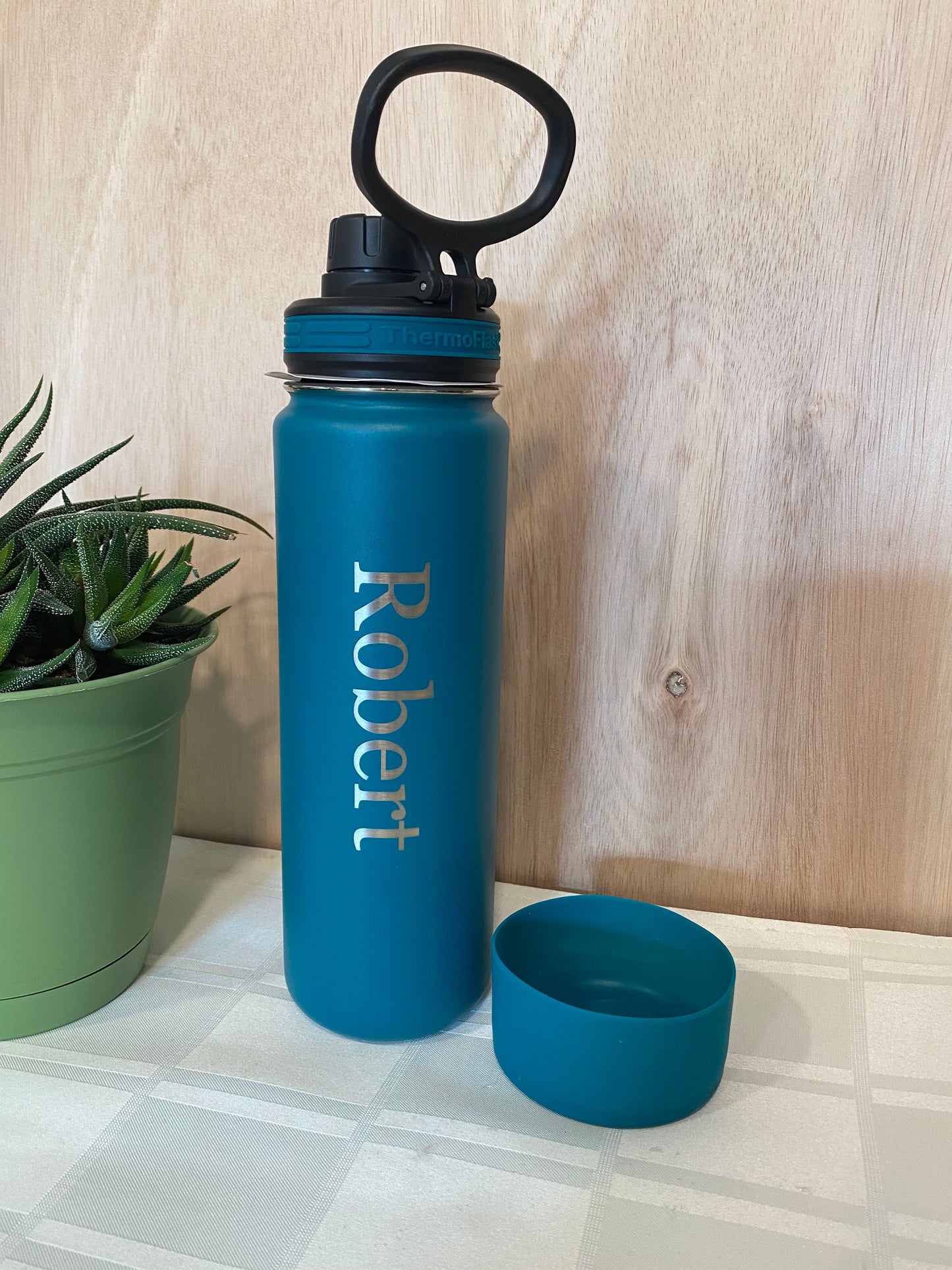 24 oz Spout/Twist Cap ThermoFlask Water Bottle