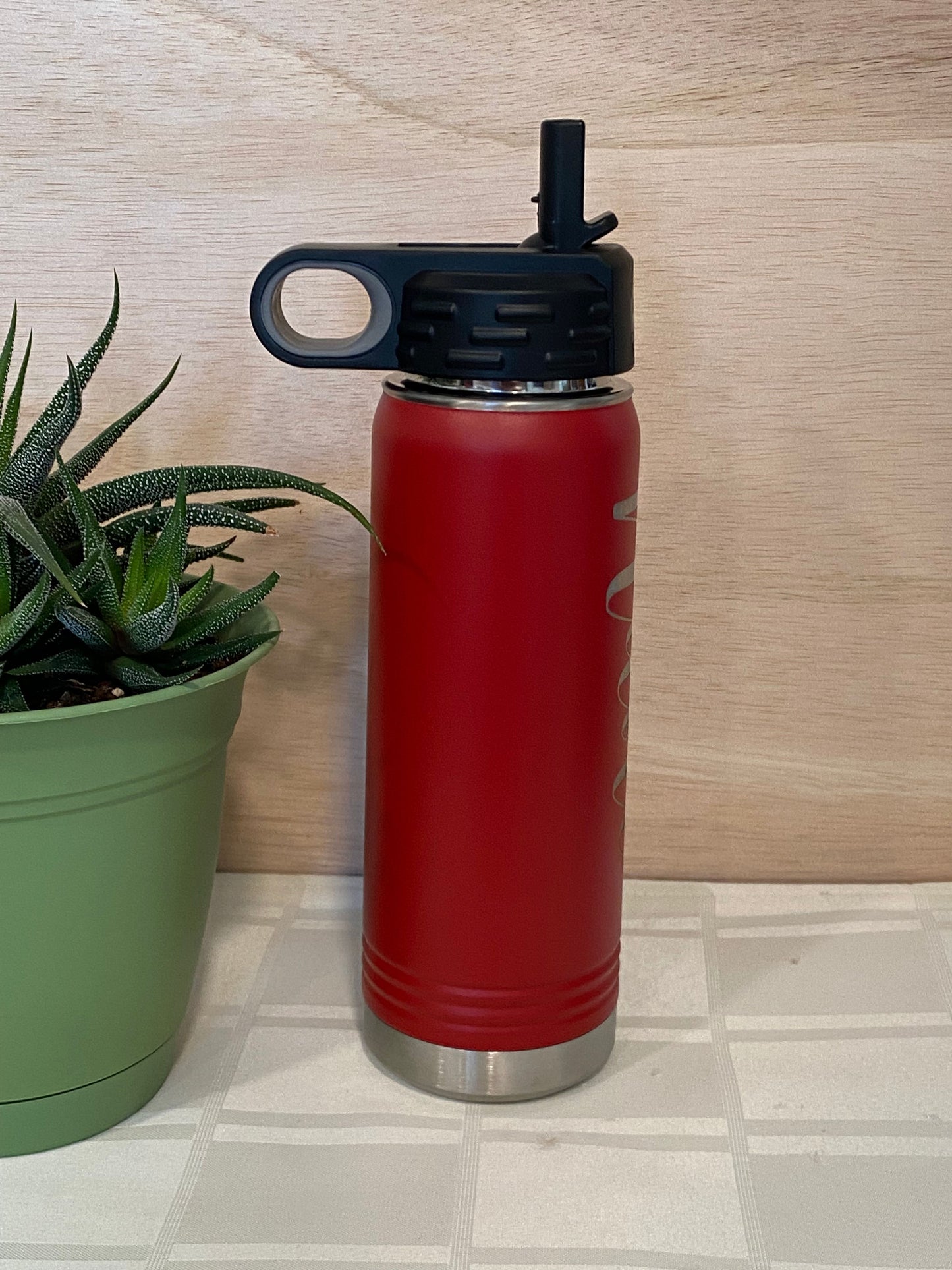 20 oz Personalized Straw Lid Water Bottle