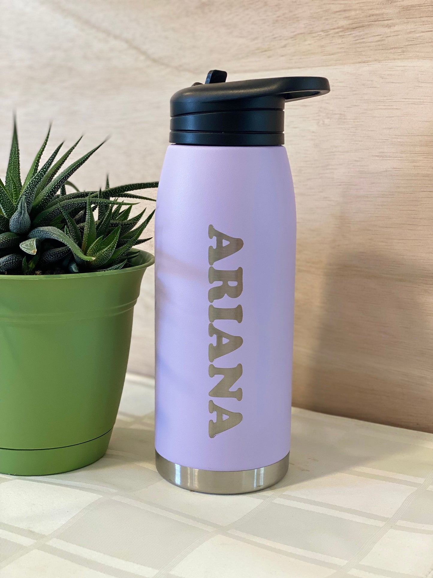 32 oz Personalized Flip Straw Water Bottle